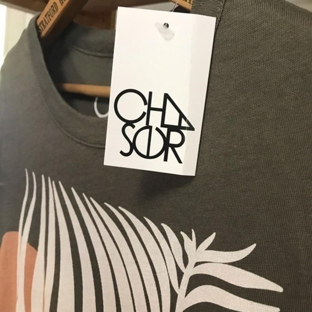 Chaser Olive Green Linen Coastal Azul Graphic Tee - Picture 7 of 9